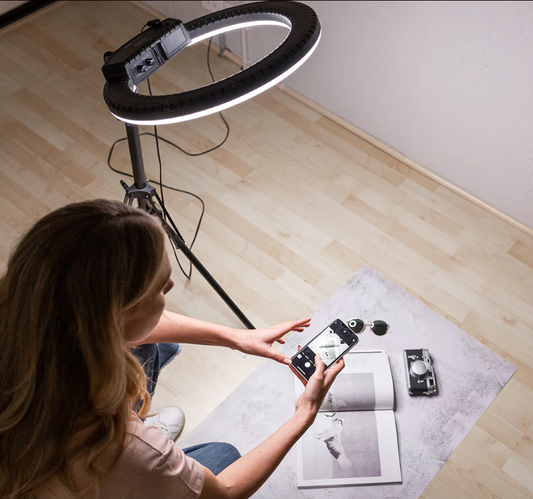 10 Tips Membuat Flat Lay Sempurna untuk Media Sosial, Blog, & Situs Web